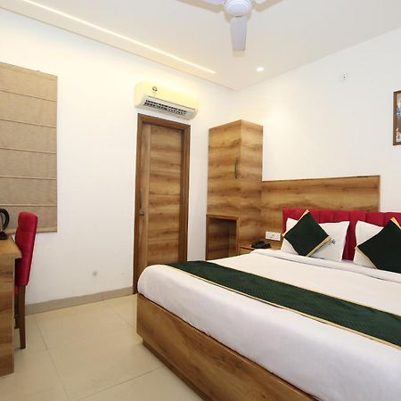 Hotel Rv Regency Amritsar Eksteriør billede