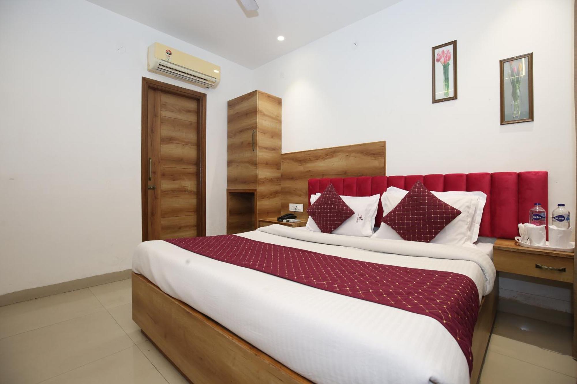 Hotel Rv Regency Amritsar Eksteriør billede