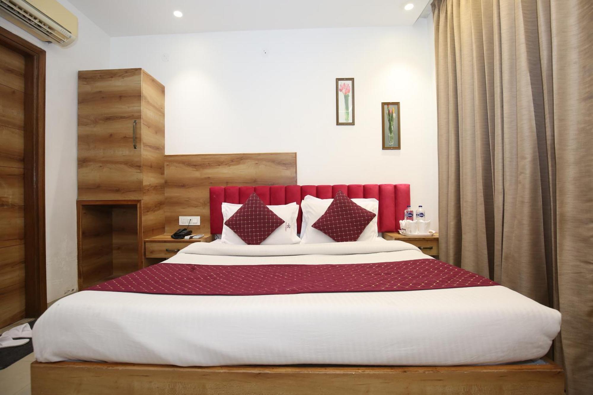 Hotel Rv Regency Amritsar Eksteriør billede