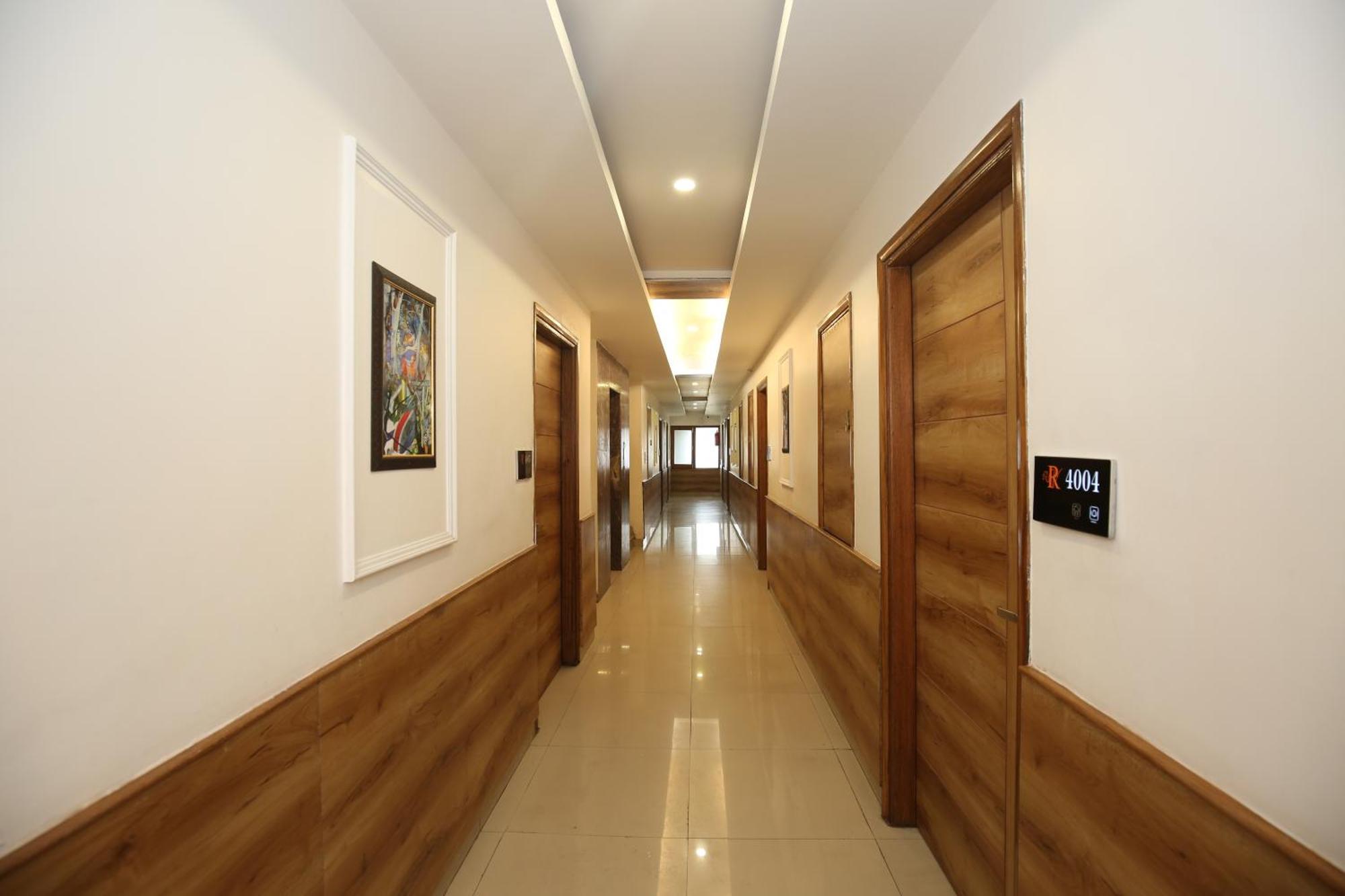 Hotel Rv Regency Amritsar Eksteriør billede