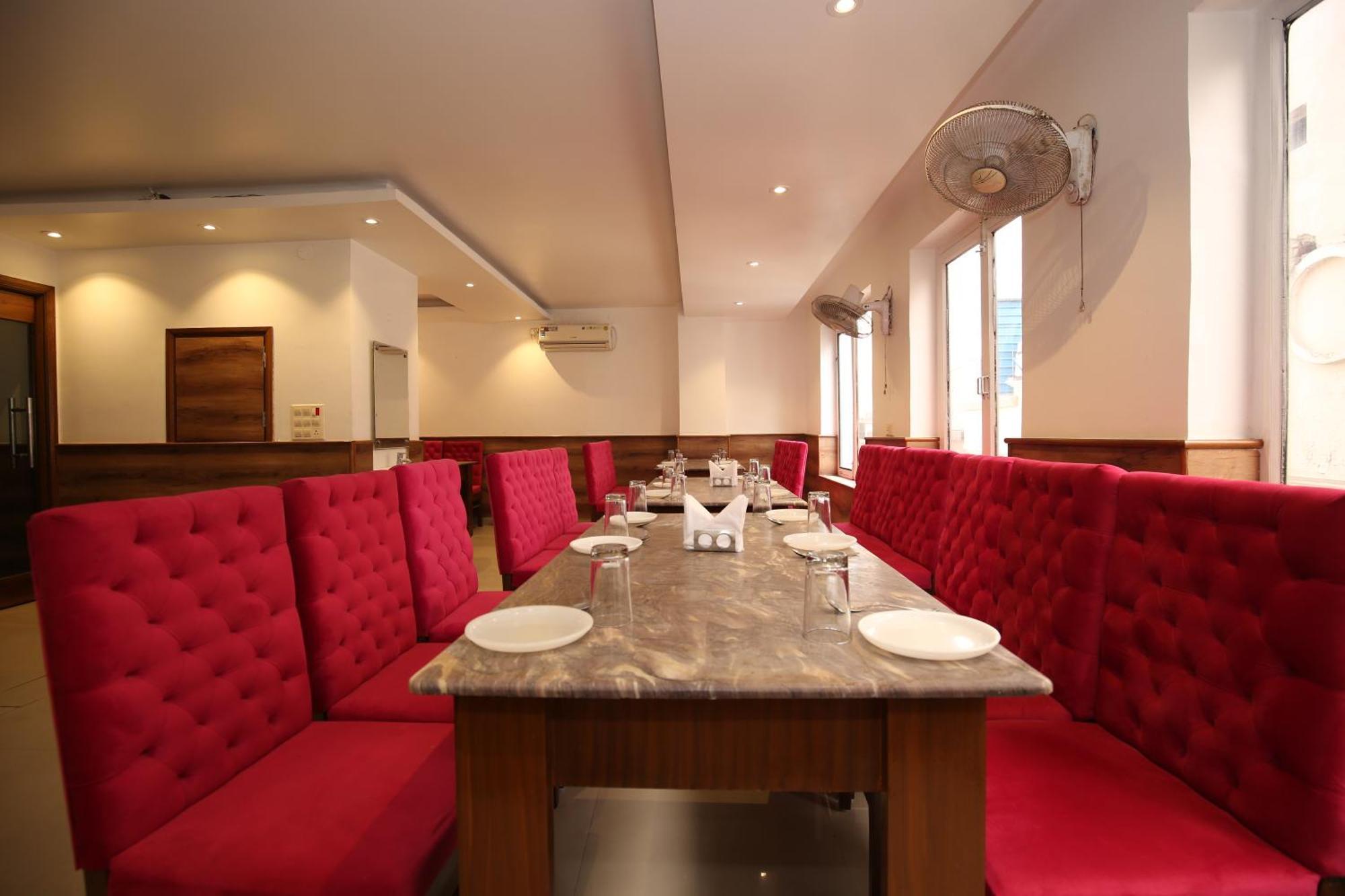 Hotel Rv Regency Amritsar Eksteriør billede